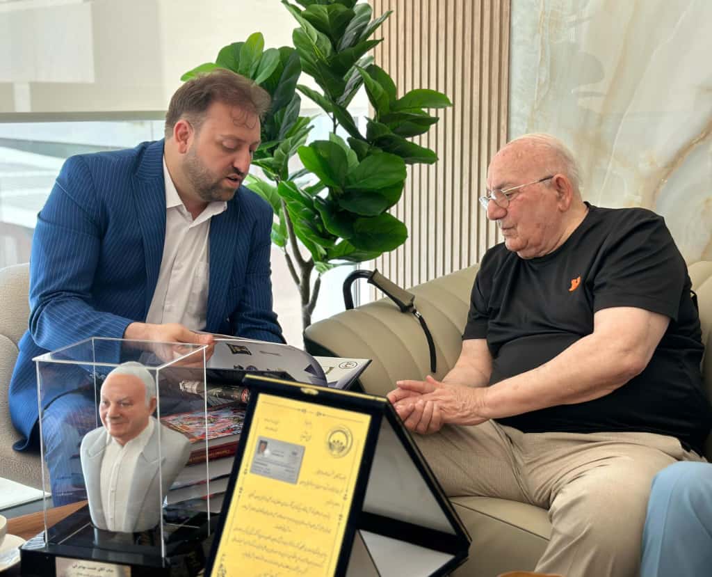 تكريم الشخصيات النخبوية الإيرانية:حشمت الله خان مهاجراني