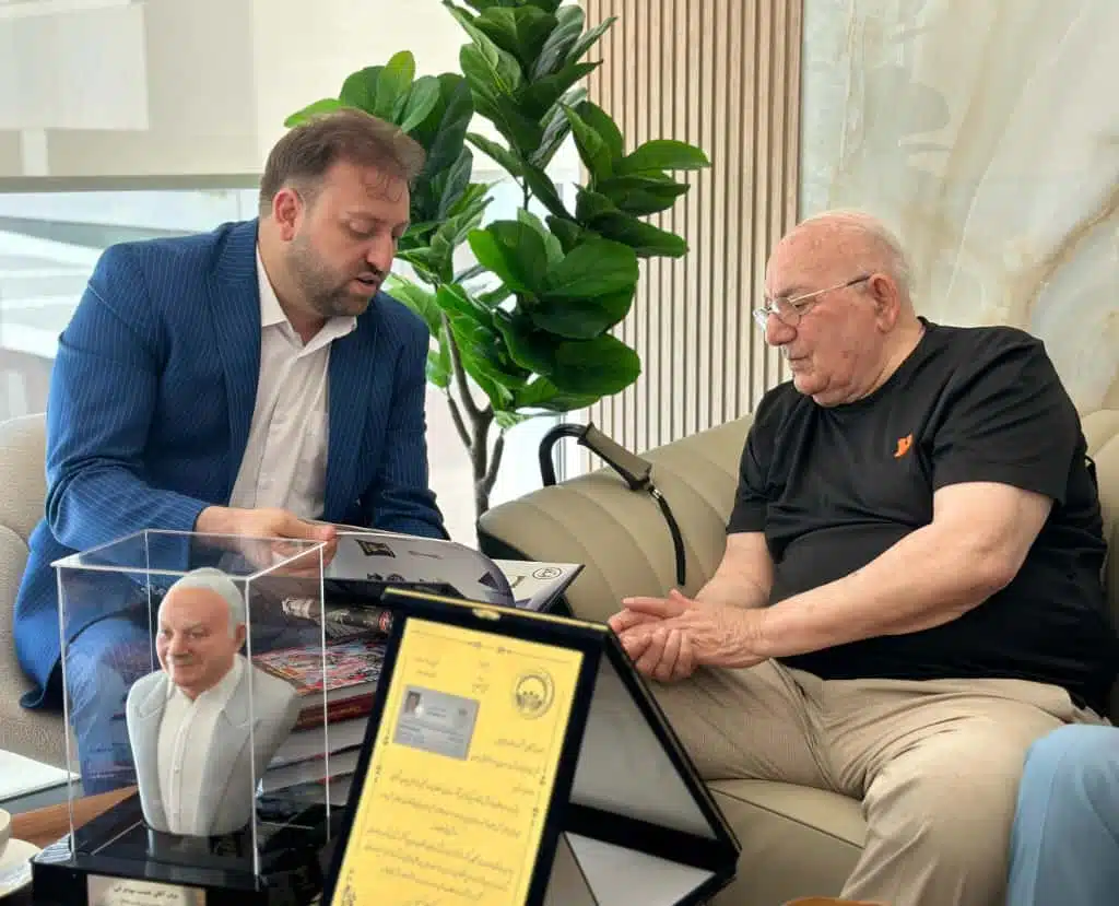 تكريم الشخصيات النخبوية الإيرانية:حشمت الله خان مهاجراني