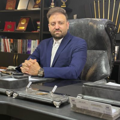 رئیس انجمن نخبگان کیست؟